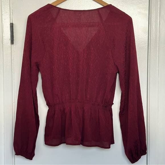 LEITH Silky Blouse in Burgundy MED Peplum Long Sleeve Top - Picture 9 of 10